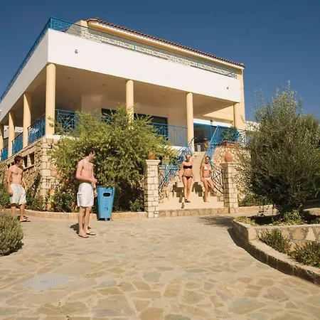 Islands فندق Pefki