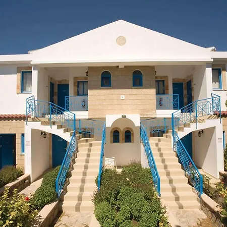 Hotel Islands 2*