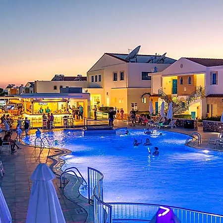 Islands 2* Pefki (Rhodes)
