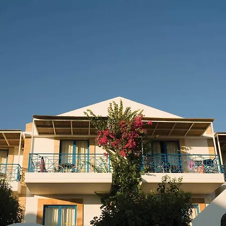 Islands Ξενοδοχείο Πεύκος